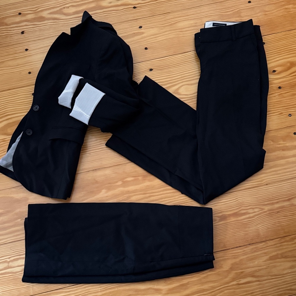 Banana republic three piece suit